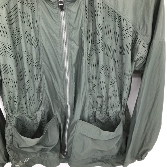 Athleta Windbreaker Hooded Workout Jacket - Picture 3 of 8